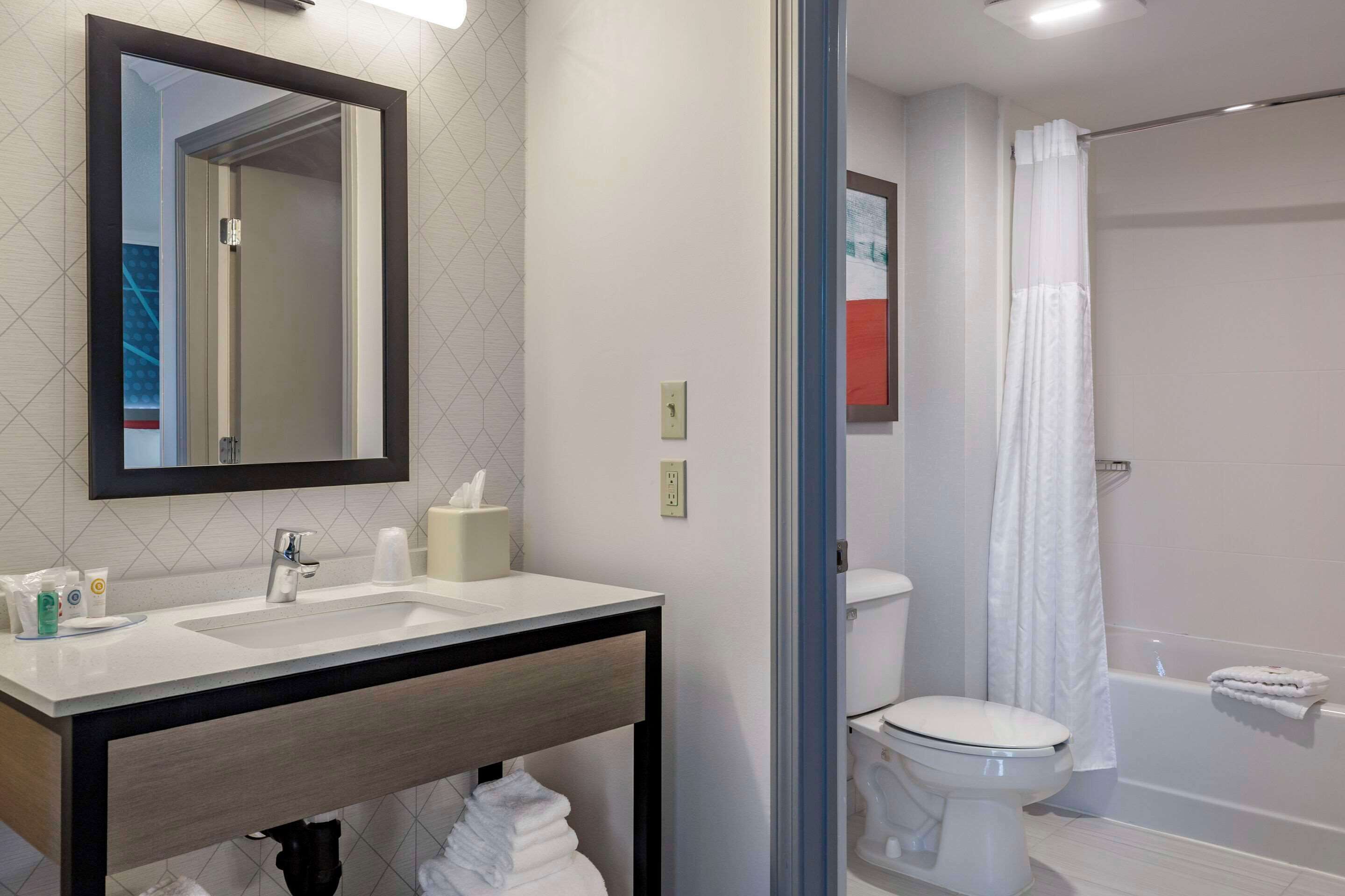 suite, multiple beds, accessible, non smoking | in-room safe, desk, blackout curtains, iron/ironing board