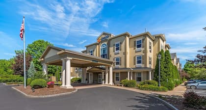 Comfort Inn & Suites Hadley - Amherst