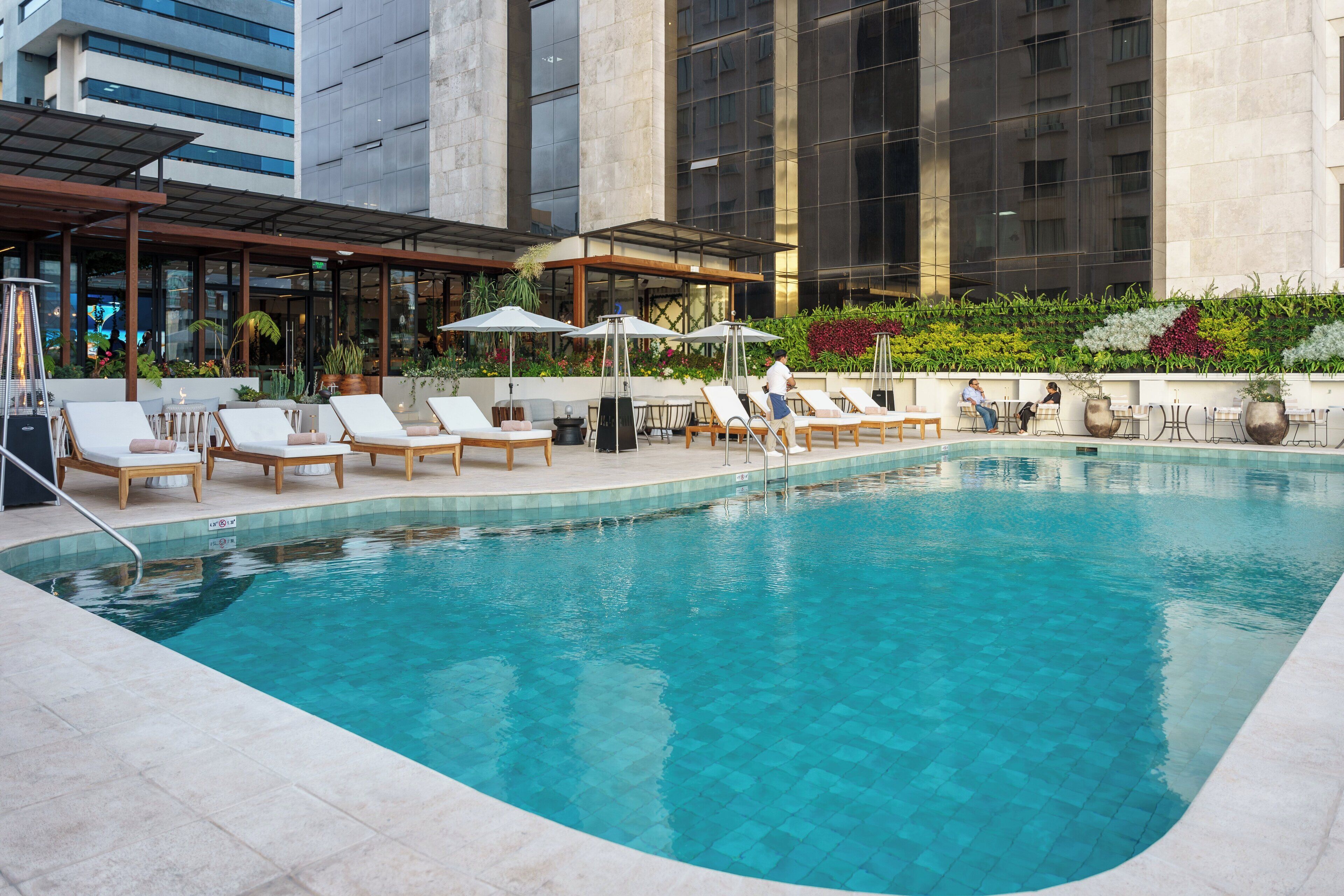 2 outdoor pools, sun loungers