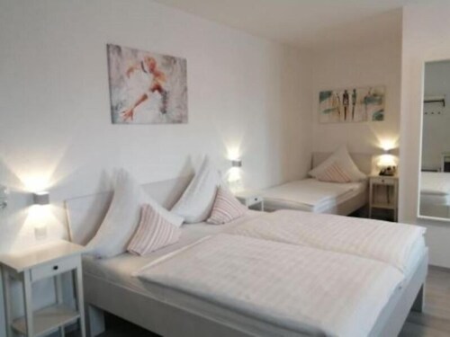 To Be Deleted - Hotel Princess