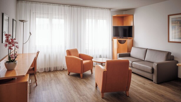Suite (incl. City Tax) | Desk, WiFi (free) - Ariva Boardinghouse Platanenhof (Mannheim)
