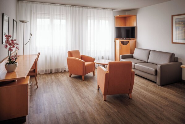 Suite (incl. City Tax) | Desk, free WiFi - Ariva Boardinghouse Platanenhof (Mannheim)