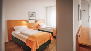 Suite (incl. City Tax) | Desk, WiFi (free) - Ariva Boardinghouse Platanenhof (Mannheim)