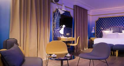 Idol Hotel