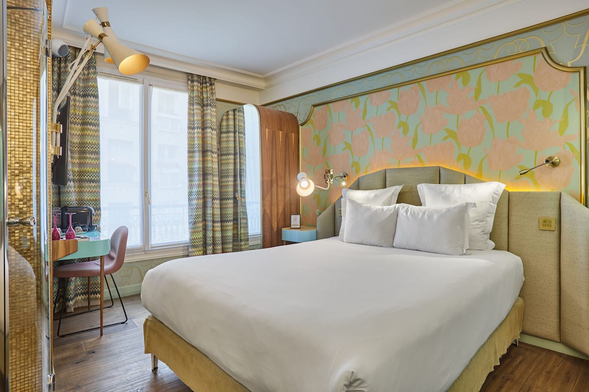 1 bedroom, premium bedding, minibar, in-room safe