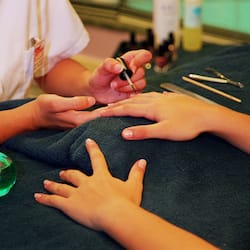 Couples treatment room(s), hot tub, steam room, body treatments