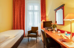 Einzelzimmer, 1 Einzelbett | Allergikerbettwaren, Pillowtop-Betten, Minibar, Zimmersafe