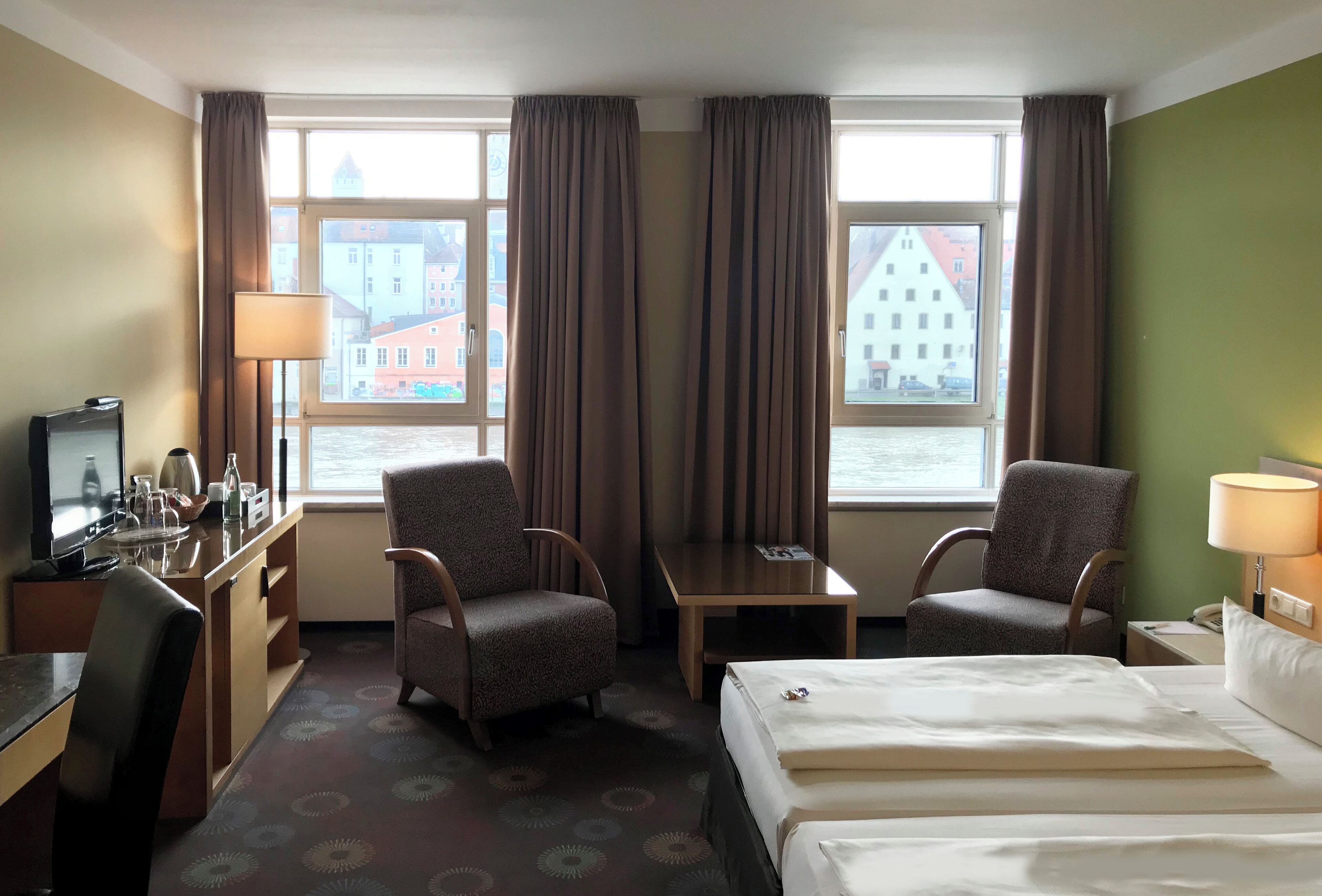 Comfort Double Room (Riverside) | Hypo-allergenic bedding, desk, laptop workspace, blackout drapes