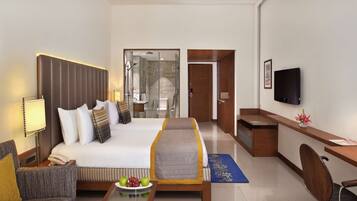 Premium bedding, minibar, in-room safe, desk