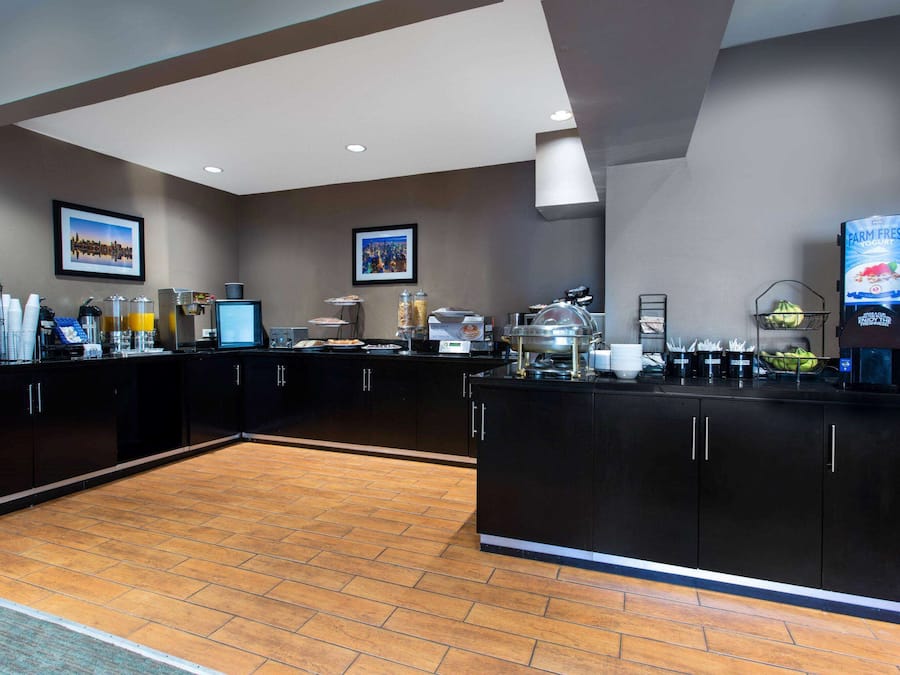 Gratis kontinental frukost varje dag