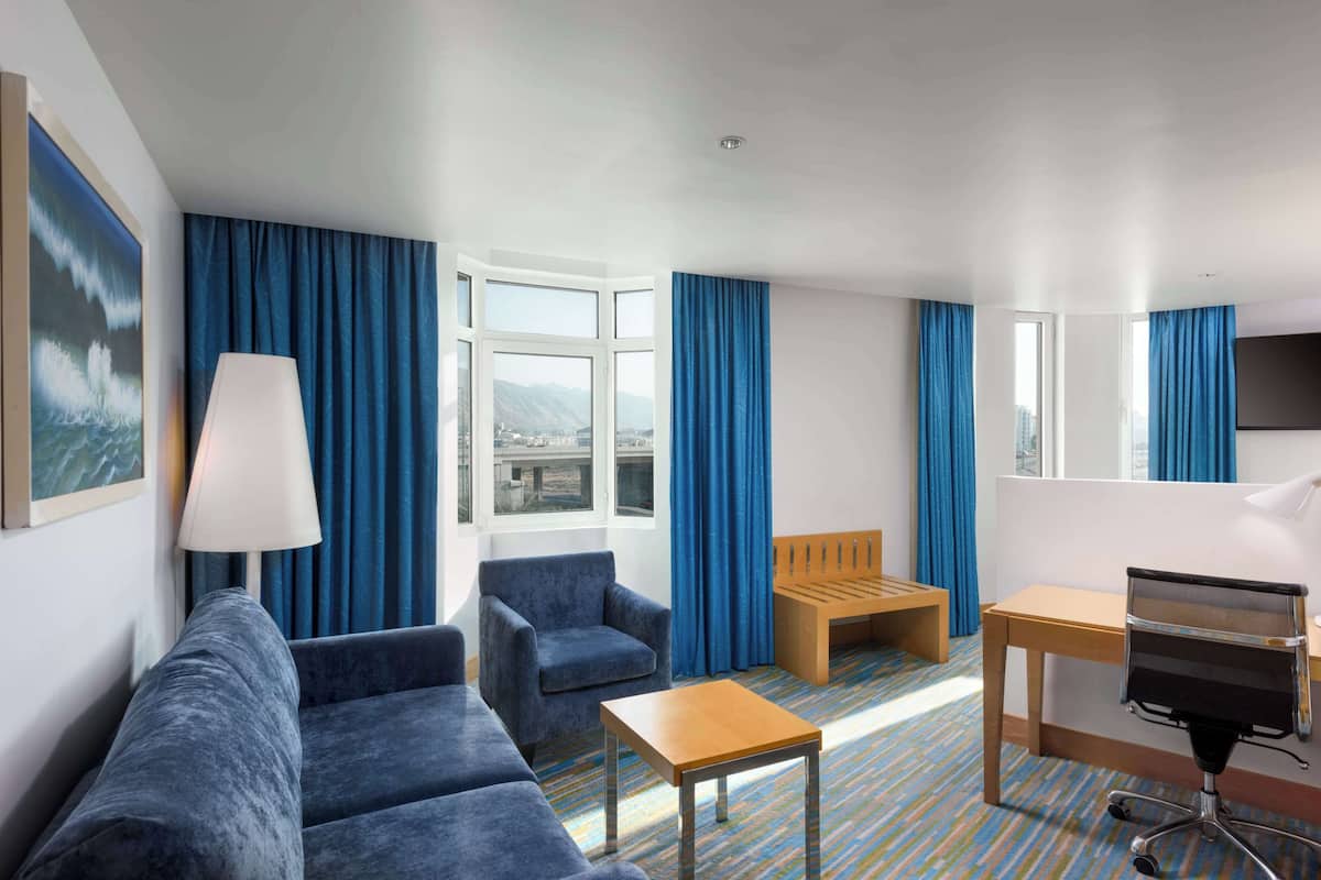 Down duvets, minibar, in-room safe, individually decorated
