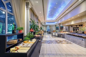 Daily buffet breakfast (OMR 11 per person)