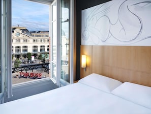 Standard-Doppelzimmer, 1 Doppelbett | Hochwertige Bettwaren, Schreibtisch, Verdunkelungsvorhänge