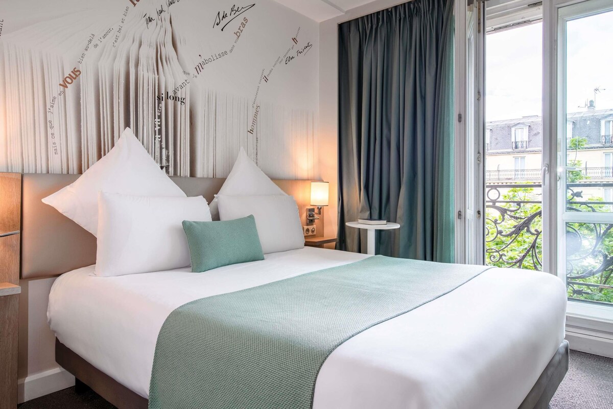 Privilege, Chambre, 1 grand lit | Literie de qualité, coffre-fort, bureau, rideaux d’obscurcissement