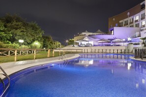Seasonal outdoor pool - Hotel Roma Aurelia Antica (Rome)