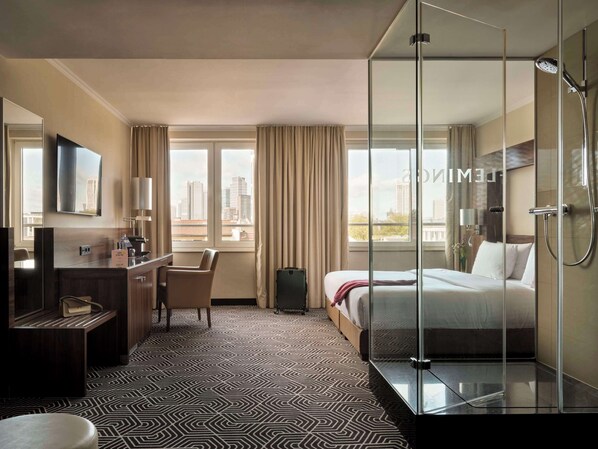 Signature King Room with Skyline View | 1 makuuhuone, allergiatestatut vuodevaatteet