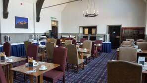 Daily buffet breakfast for a fee