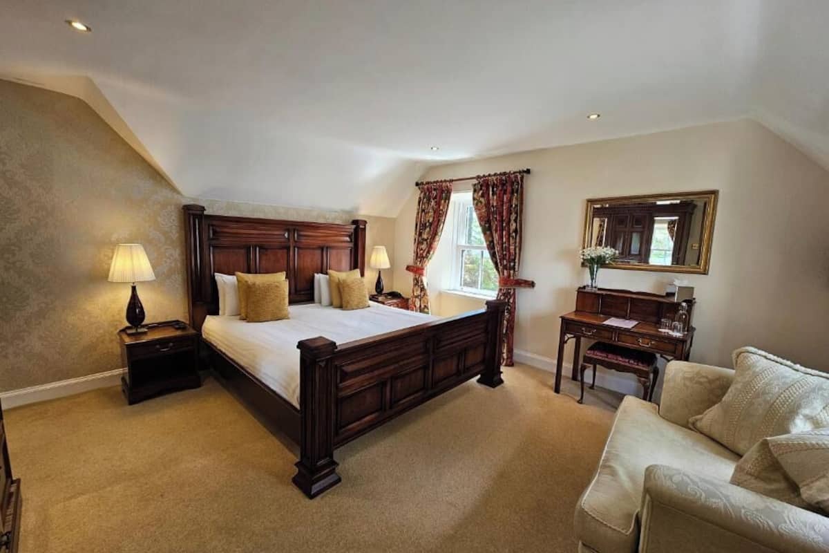 Comfy Loch room | 1 kamar tidur dan didekorasi berbeda-beda
