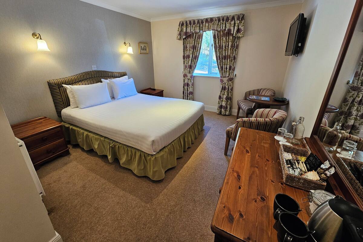 Cosy king room | 書桌、隔音、熨斗/熨衣板、網路服務