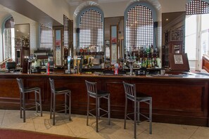 Bar (on property) - Royal Albion Hotel (Brighton)