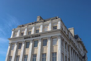 Exterior - Royal Albion Hotel (Brighton)