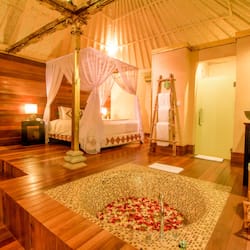 Family Pool Villa | Bathroom | Bathtub, deep soaking tub, free toiletries, hair dryer