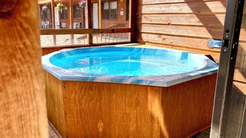 Bañera de hidromasaje interior