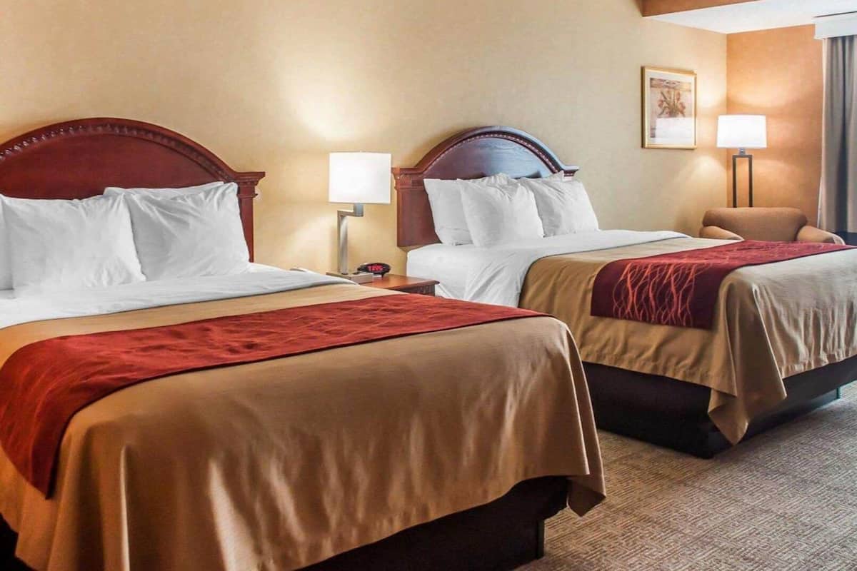 Premium bedding, desk, blackout drapes, iron/ironing board