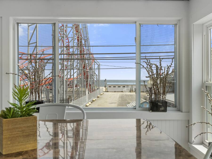 Utsikt mot strand/hav