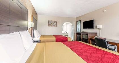 Econo Lodge Winfield