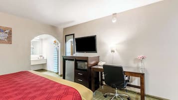 Standardzimmer, 1 King-Bett, Nichtraucher | Pillowtop-Betten, Schreibtisch, Bügeleisen/Bügelbrett, Zustellbetten