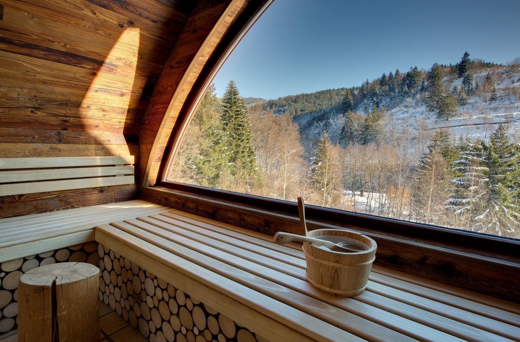 couples treatment room(s), sauna, hot tub, steam room