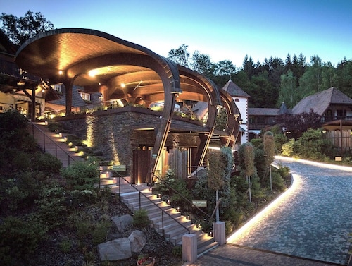 La Cheneaudiere - Hôtel Spa - Relais & Châteaux