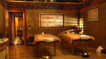 Couples treatment rooms, sauna, hot tub, body treatments, body scrubs