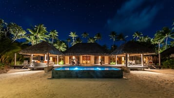 Royal Villa | Terrace/patio