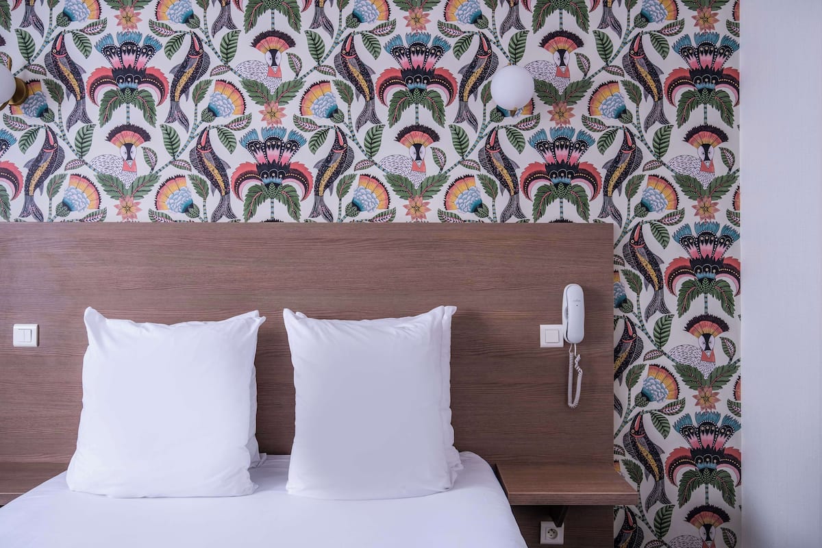 standard room, multiple beds, non smoking | premium bedding, desk, laptop workspace, blackout curtains