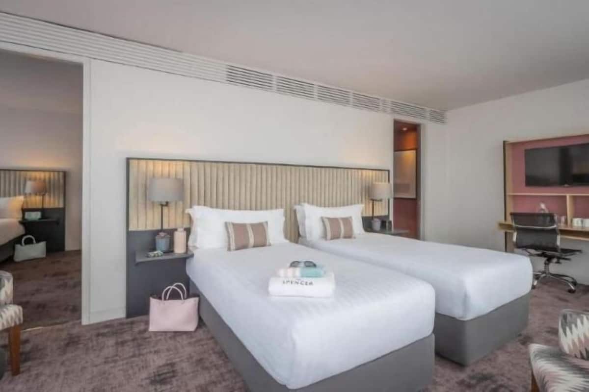 Egyptian cotton sheets, premium bedding, in-room safe, blackout drapes