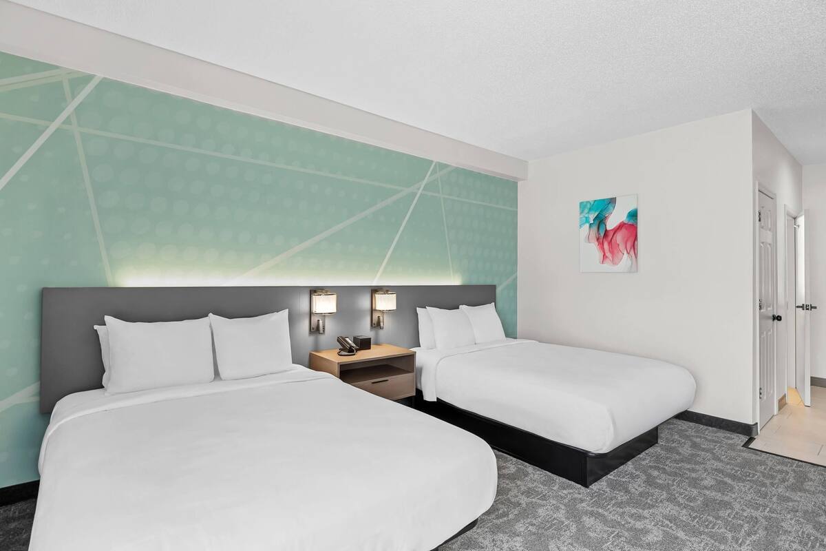 Room, 2 Queen Beds, Accessible, Non Smoking (Upgrade) | Iron/ironing board, cribs (free), rollaway beds (surcharge), WiFi (free)