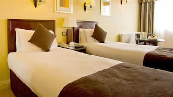 Desk, soundproofing, iron/ironing board, alarm clocks