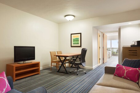 Embassy Suites by Hilton Dorado del Mar Beach Resort - Image 35