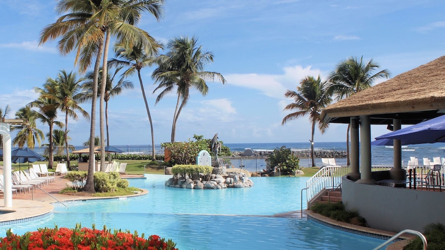 Embassy Suites by Hilton Dorado del Mar Beach Resort