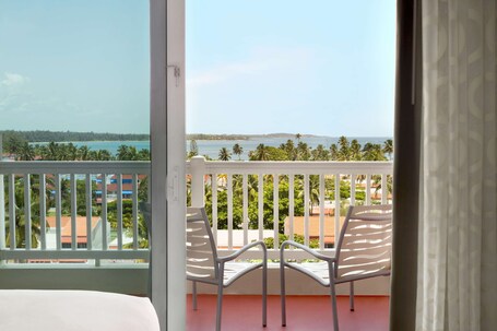 Embassy Suites by Hilton Dorado del Mar Beach Resort - Image 41