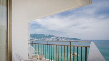 Beach/ocean view
