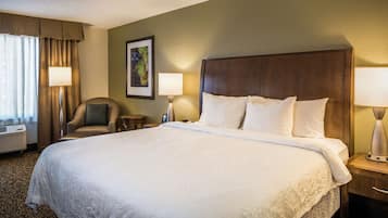 Premium bedding, in-room safe, desk, laptop workspace