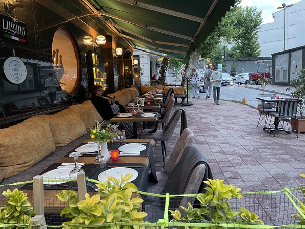 Front of property - Hotel Santa Sophia (Istanbul)