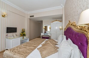 1 dormitorio, ropa de cama de alta calidad, minibar y caja fuerte