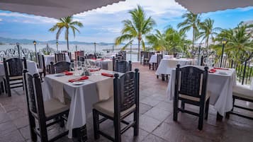 3 Restaurants; Frühstück, Mittagessen und Abendessen werden serviert