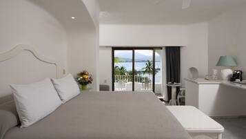 Minibar, in-room safe, desk, blackout drapes