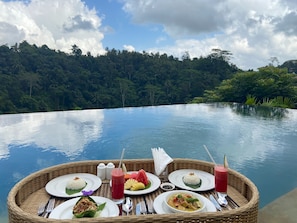 In-room dining - Puri Wulandari a Boutique Resort and Spa (Ubud)