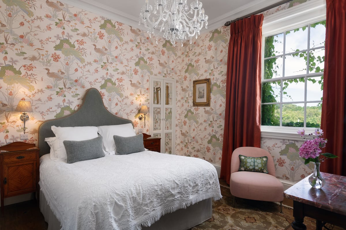Standard Double Room | 1 bedroom, premium bedding, pillow-top beds, desk
